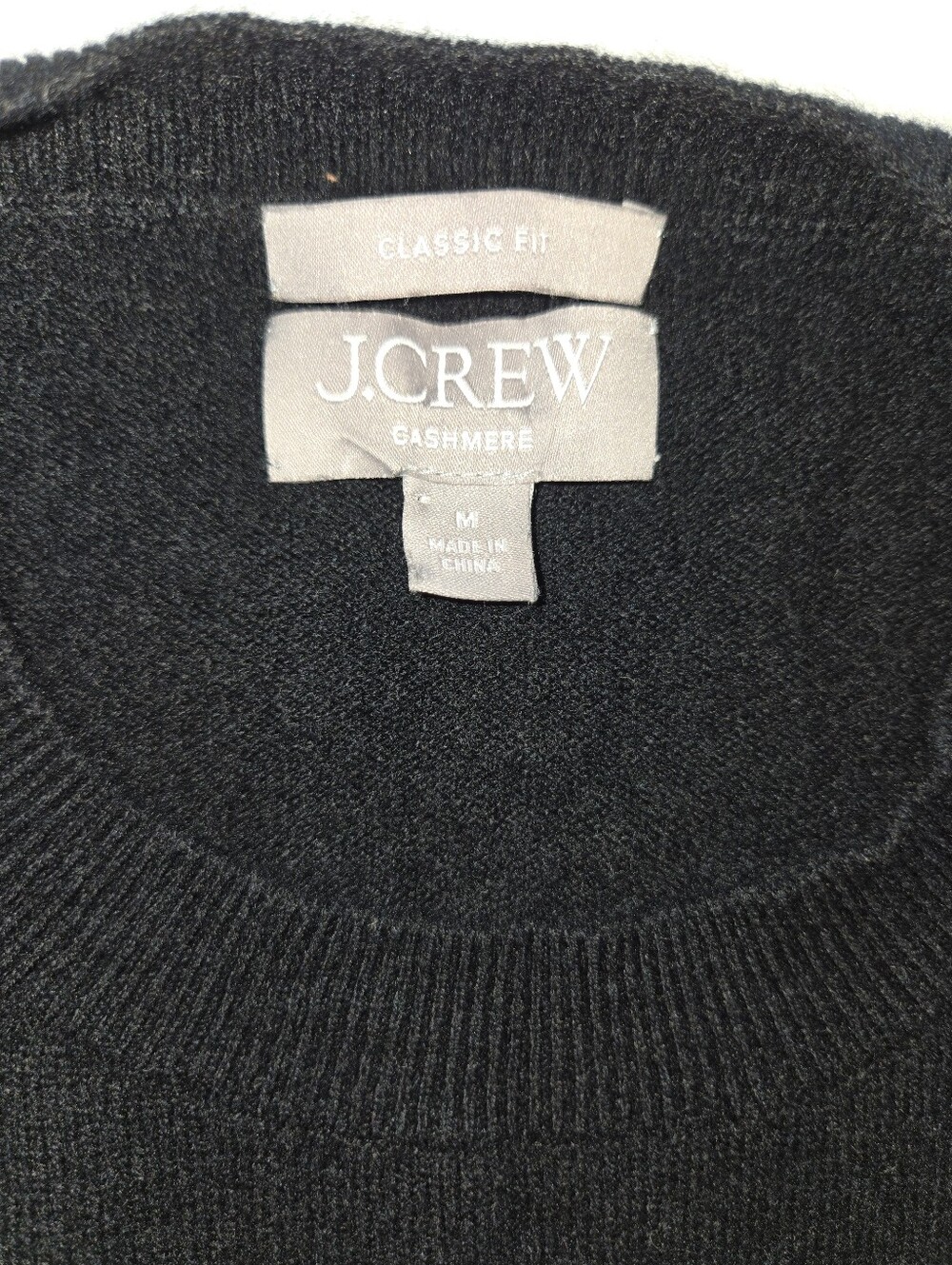 J. Crew 100% Cashnere Black Crewneck Pullover Sweater, Size Medium - Picture 3 of 8